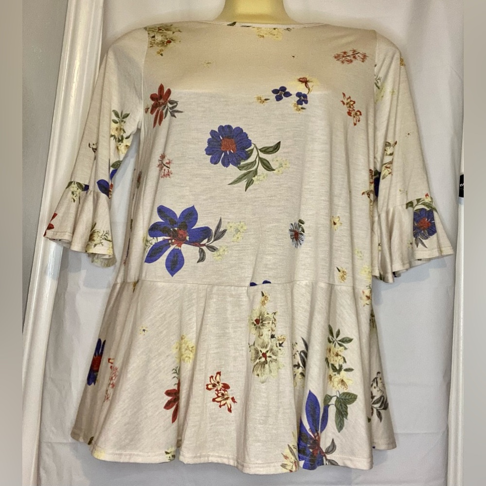 MTS floral top